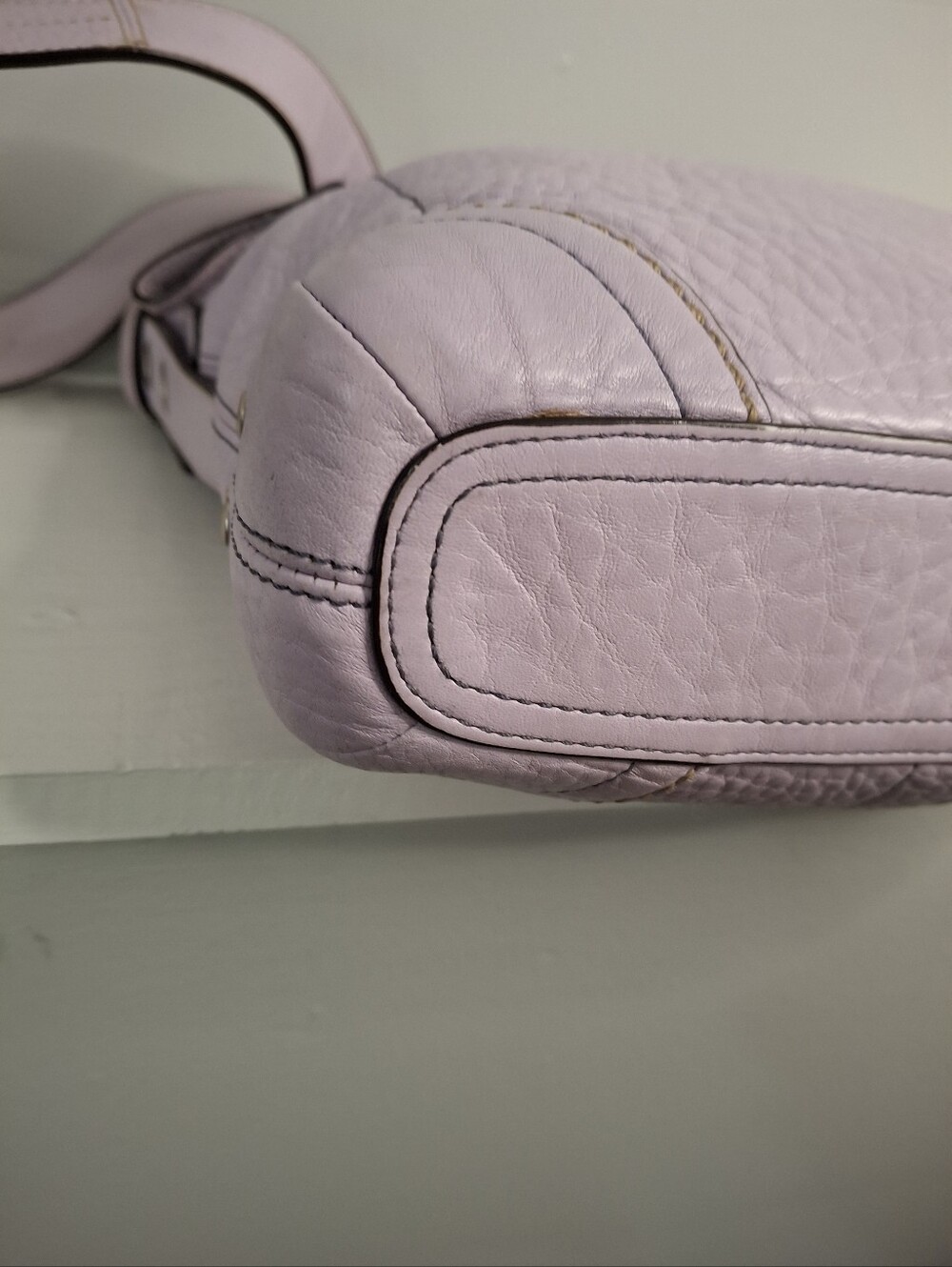 Coach Lavender Pebbled Leather Crossbody Shoulder Bag 2008 Y2K - Picture 5 of 8